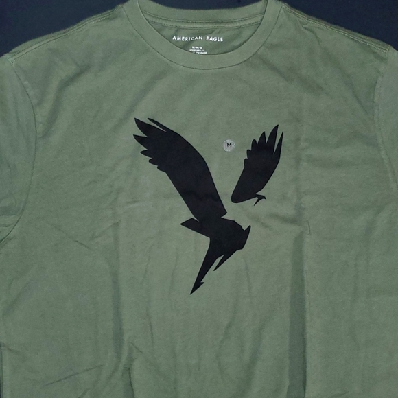 American eagle olive green t shirt - Picture 1 of 3
